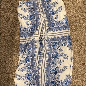H&M Blue and White Patterned Pants - New